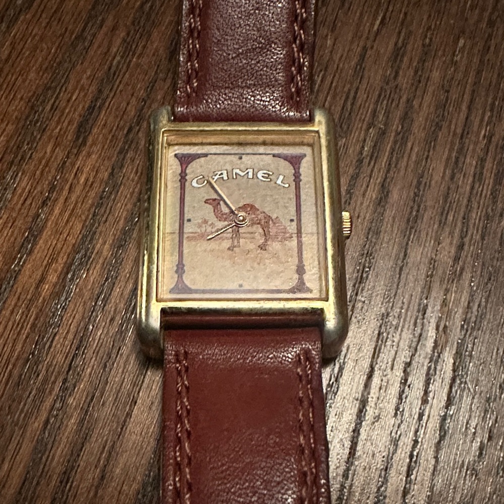 Camel Logo Rectangular Leather Strap Watch - Brown